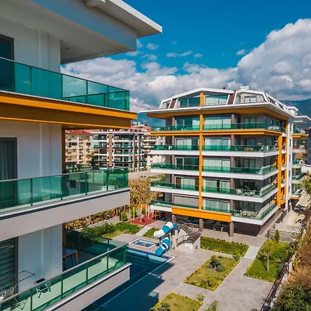 0008 Oxopia первая линия кестель Apartment Alanya